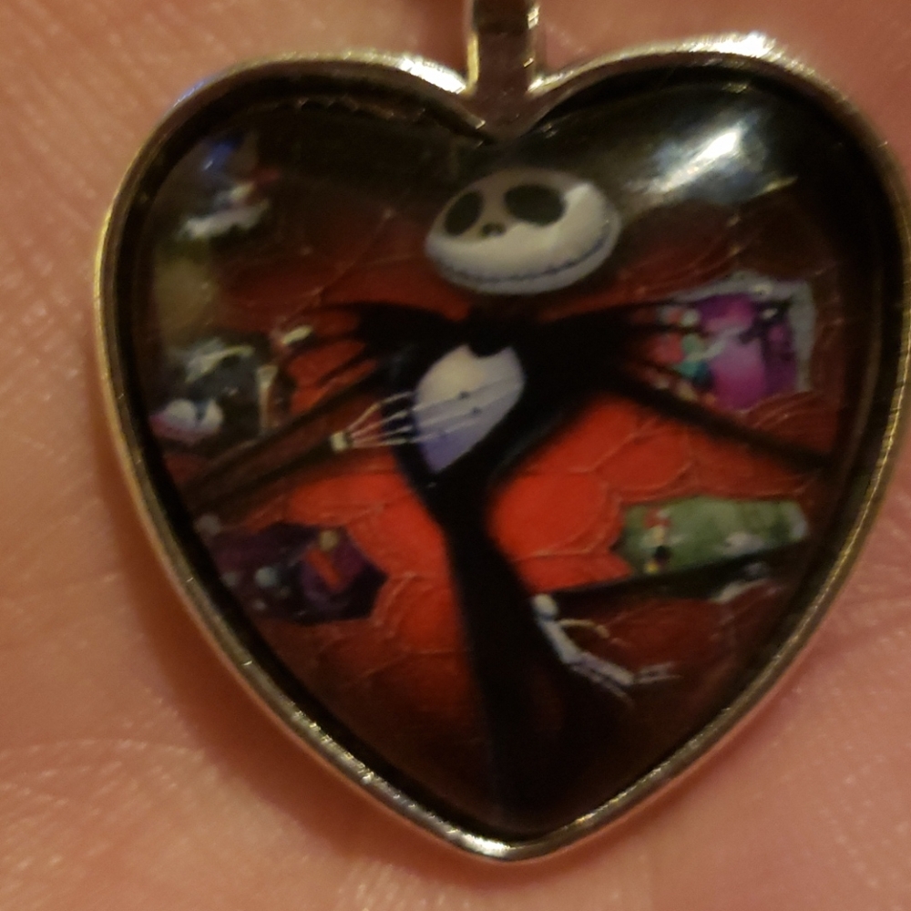 Beautiful Nightmare Before Christmas Pendant!